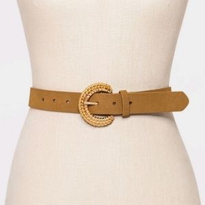 🌕 NWT New Women's Buckle Belt Tan A New Day Size L